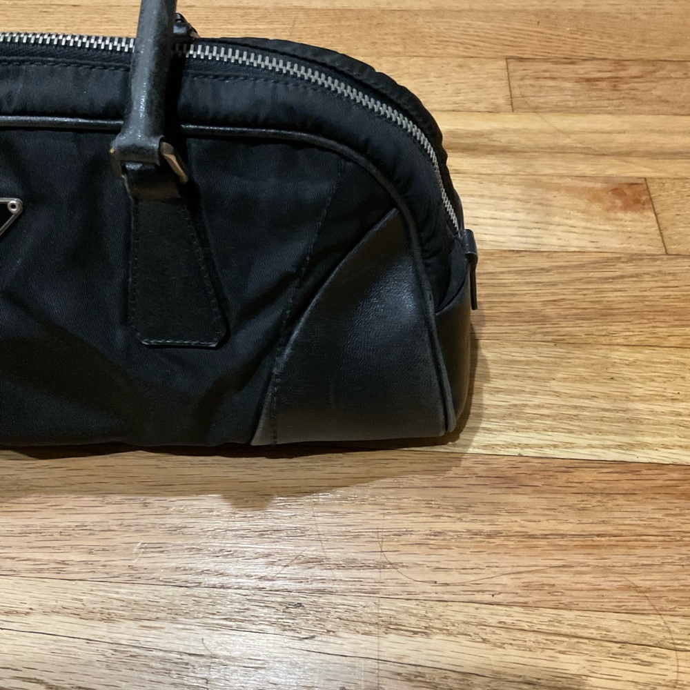 PRADA Handbag Vintage Nylon/Leather - Picture 3 of 15